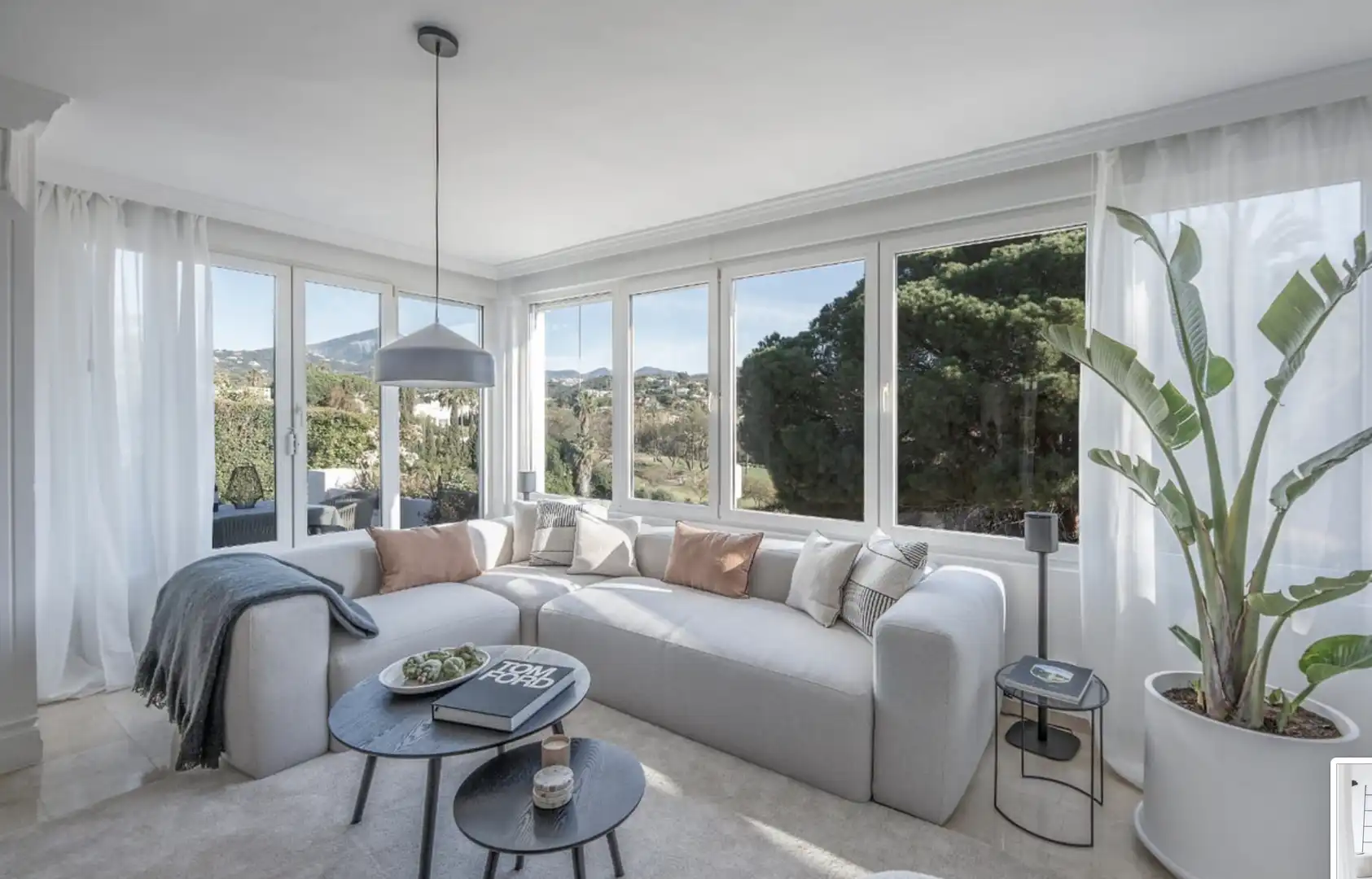 Villa con terrazza in vendita a Nueva Andalucía, imagen 3
