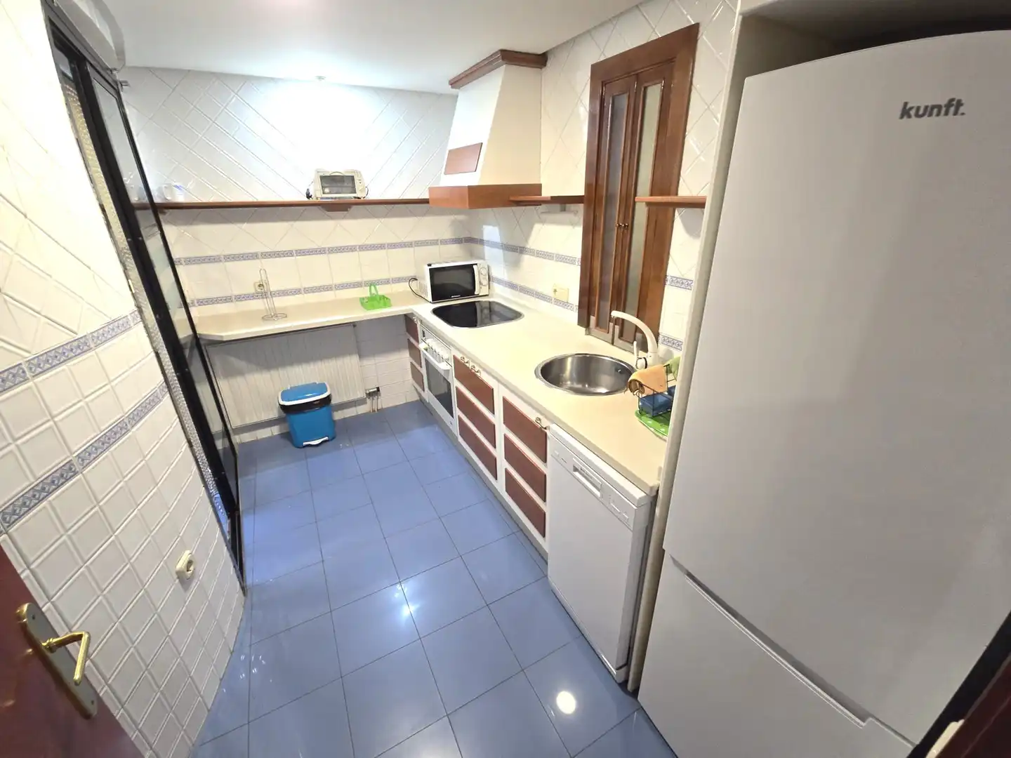 Kitchen of Apartments for rent in Cáceres  with Air Conditioner, Heating and Terrace