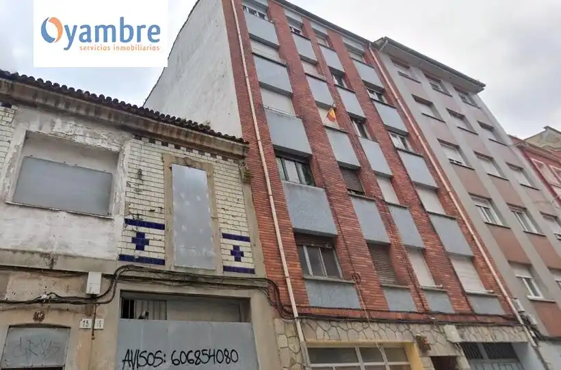 Vista exterior de Piso en venta en Gijón 