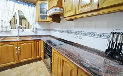 Kitchen of Flat for sale in Torrent  with Terrace