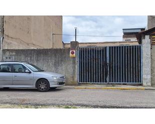 Aparcament de Local en venda en L'Olleria