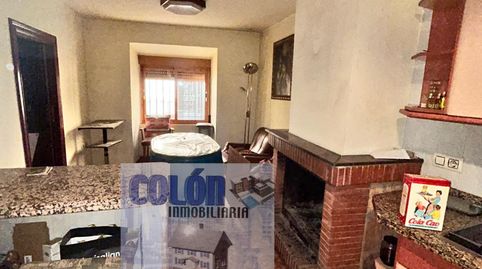SE VENDE CASA DE 168m2 CON COCHERA EN ZONA FUENTE NUEVA AHORA POR TAN SÓLO 78.000€ NEGOCIABLES