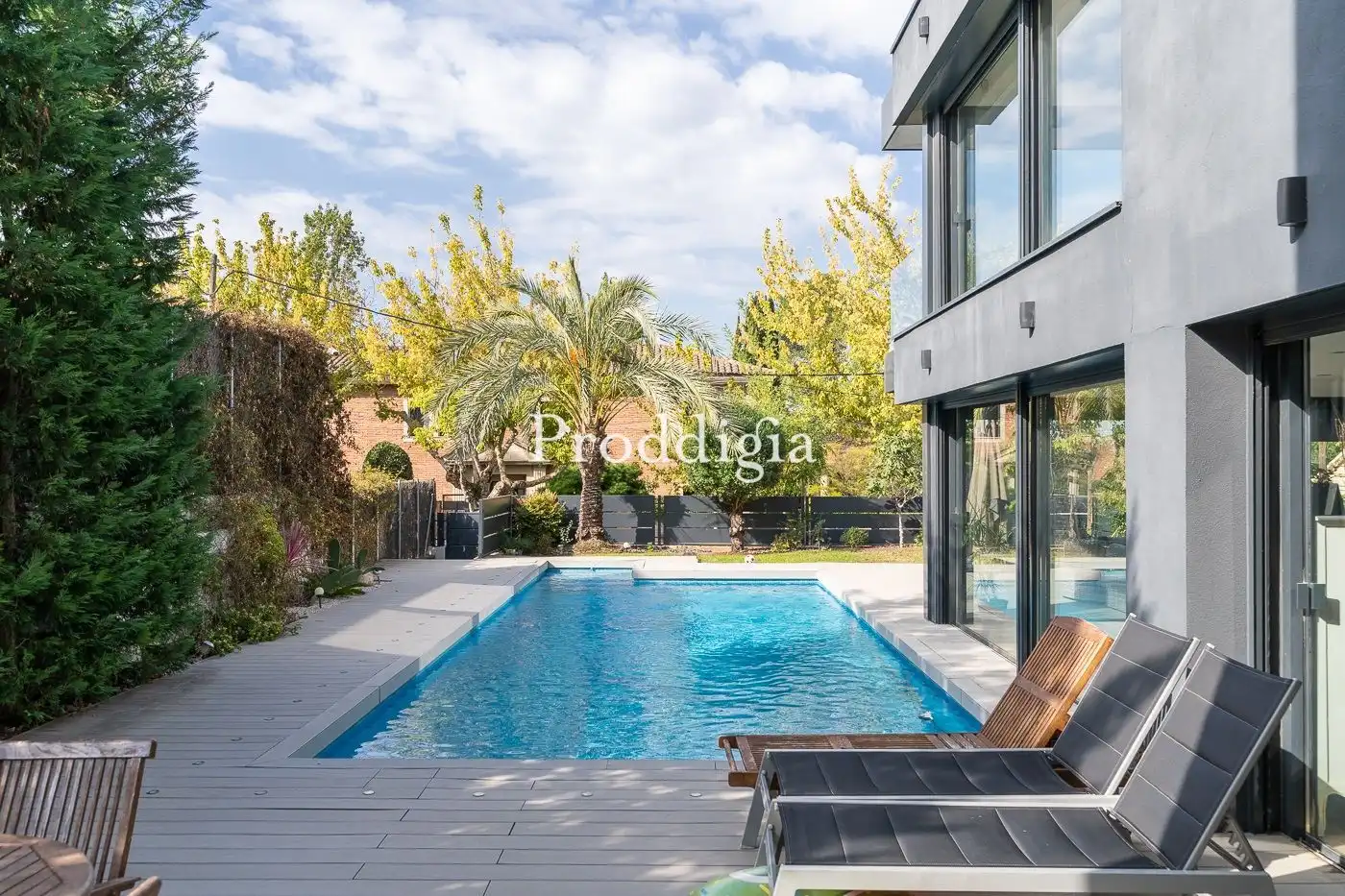 Piscina de Casa o xalet en venda en Sant Cugat del Vallès amb Aire condicionat, Calefacció i Traster