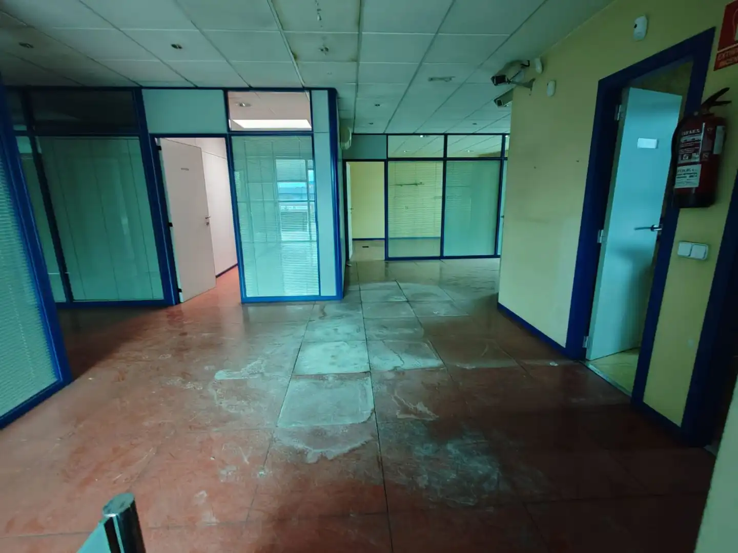 Edificio en venta en PRIMAVERA / AV. DE LAS ESTACIONES, Polígono de las Monjas