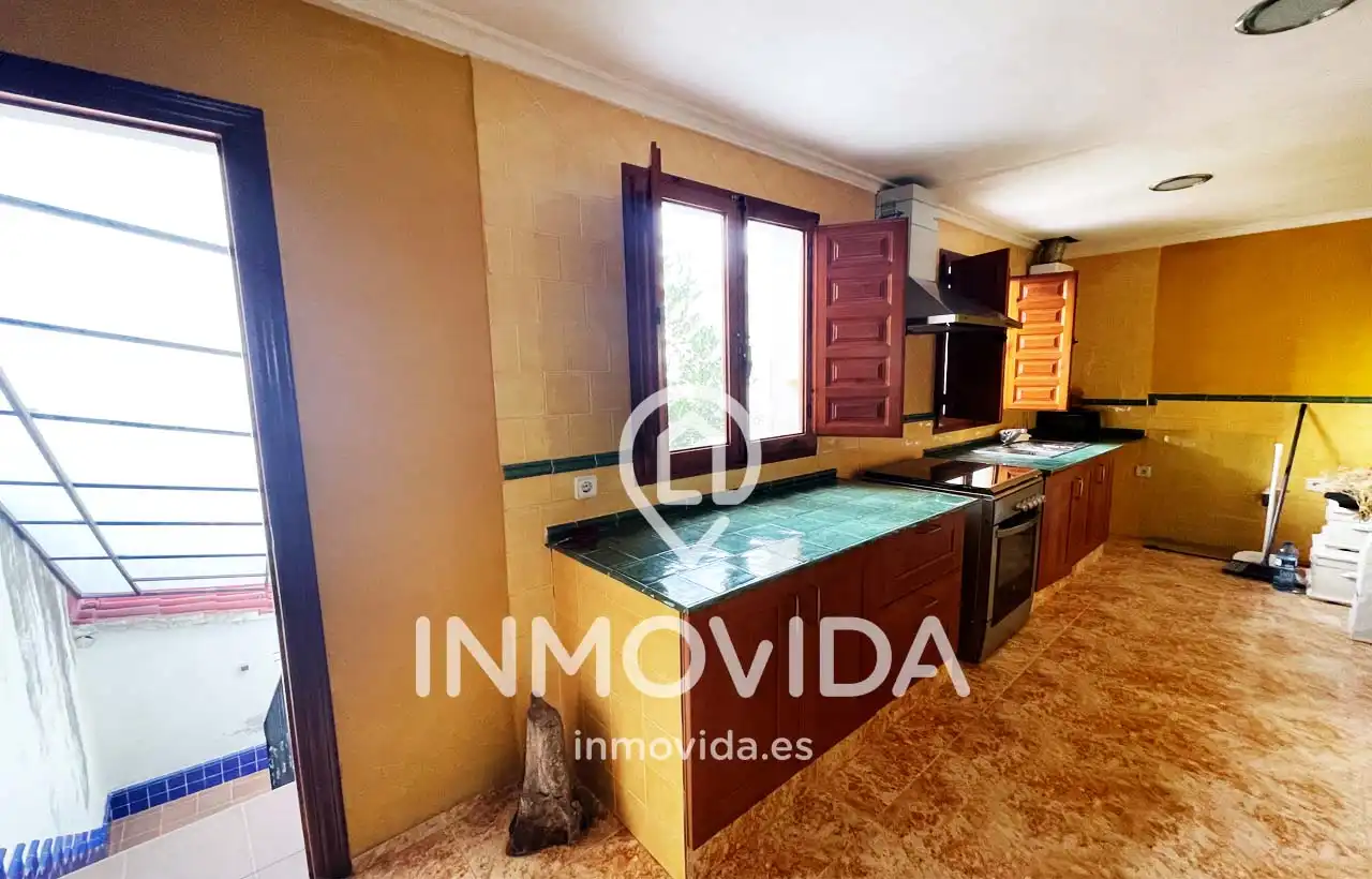 Cuina de Casa o xalet en venda en Xàtiva amb Aire condicionat, Terrassa i Traster