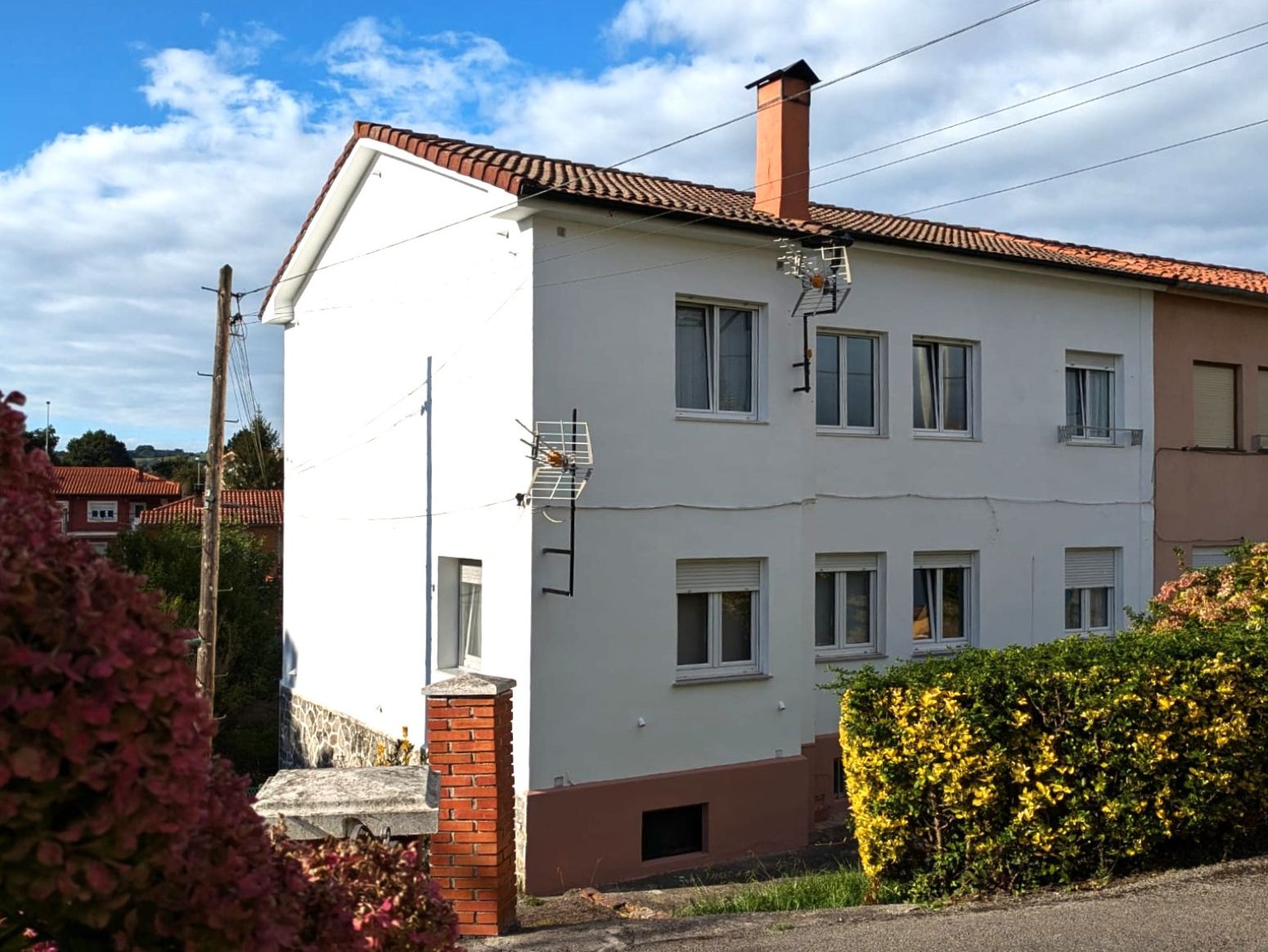 Exterior view of Flat for sale in Reocín  with Heating, Private garden and Parquet flooring