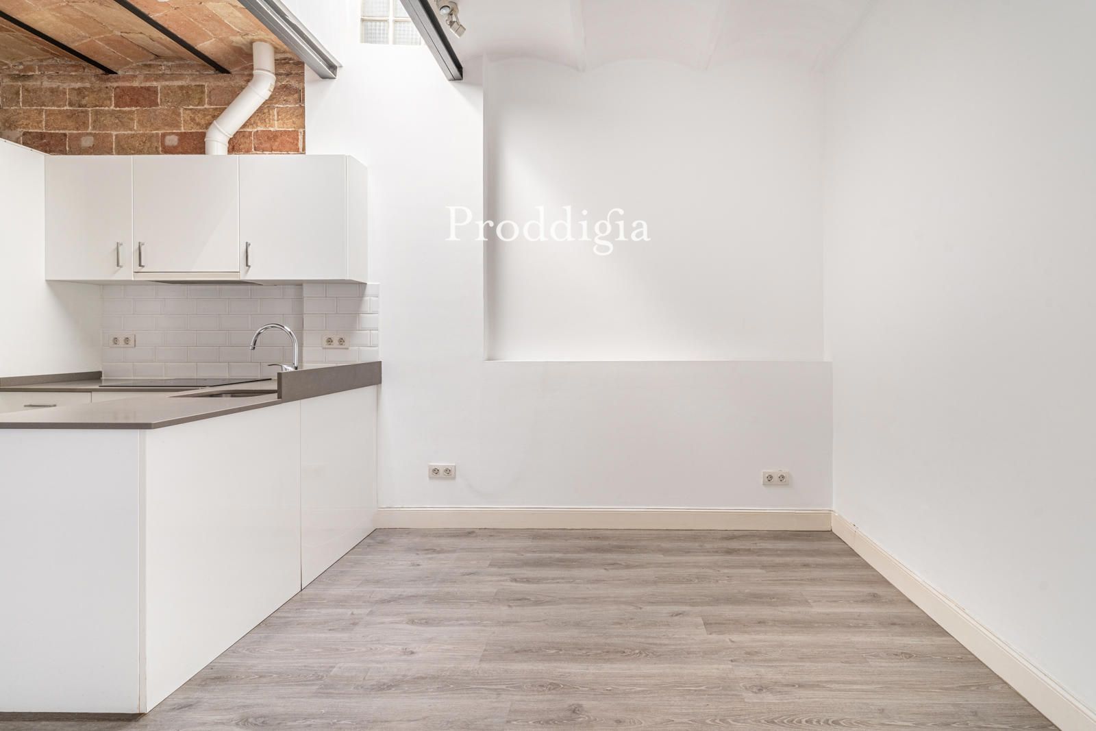 Kitchen of Attic for sale in  Barcelona Capital  with Air Conditioner, Heating and Terrace