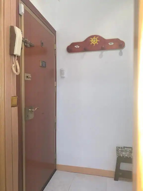 Ground floor for rent in Madrid  with Air Conditioner and Heating
