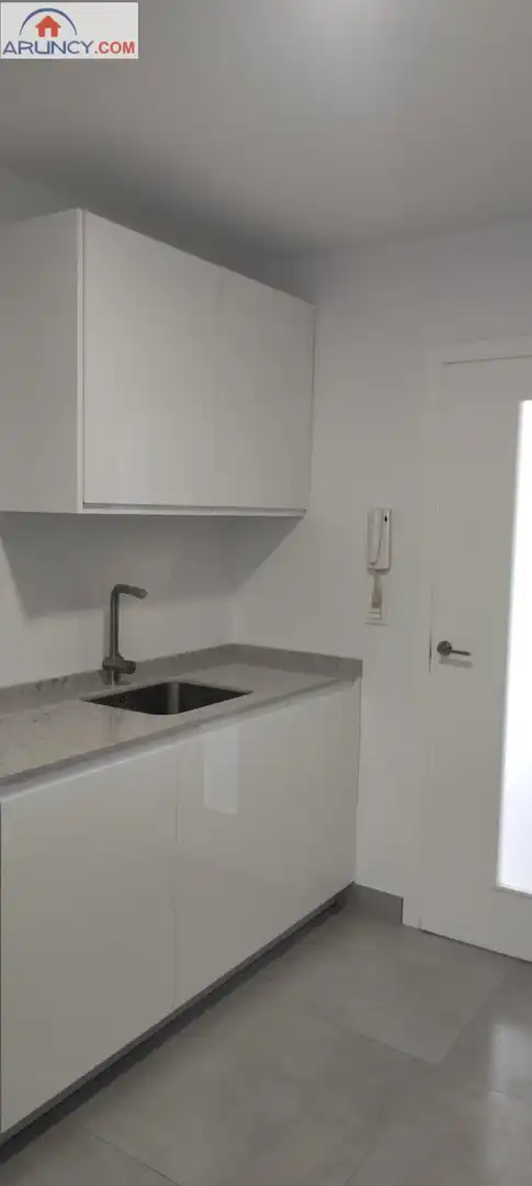 Cocina de Piso de alquiler en Montequinto con Aire acondicionado, Calefacción y Jardín privado