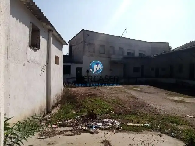 Fabrikhallen zum Verkauf in Calle VAGON, Tielmes