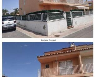 Vista exterior de Casa o xalet en venda en Alquerías del Niño Perdido amb Piscina i Balcó