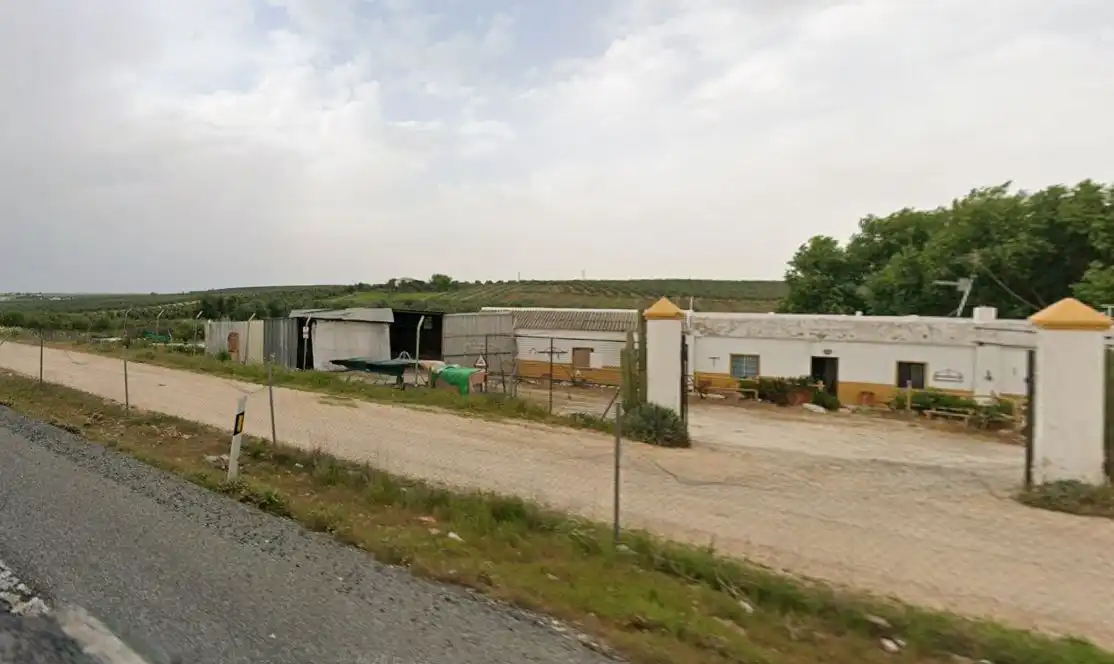 Haus zum Verkauf in CERCADO PEDRO MORENO POLIGONO 40 PARCELA 39 1 Sin