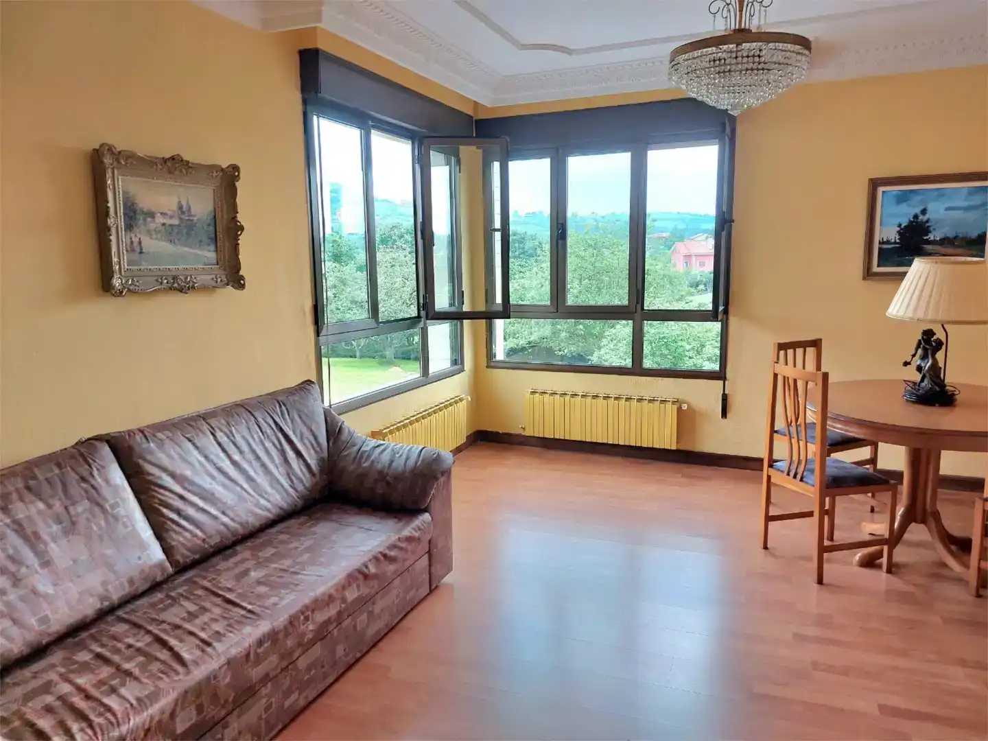 Sala de estar de Casa o chalet en venta en Gijón  con Piscina