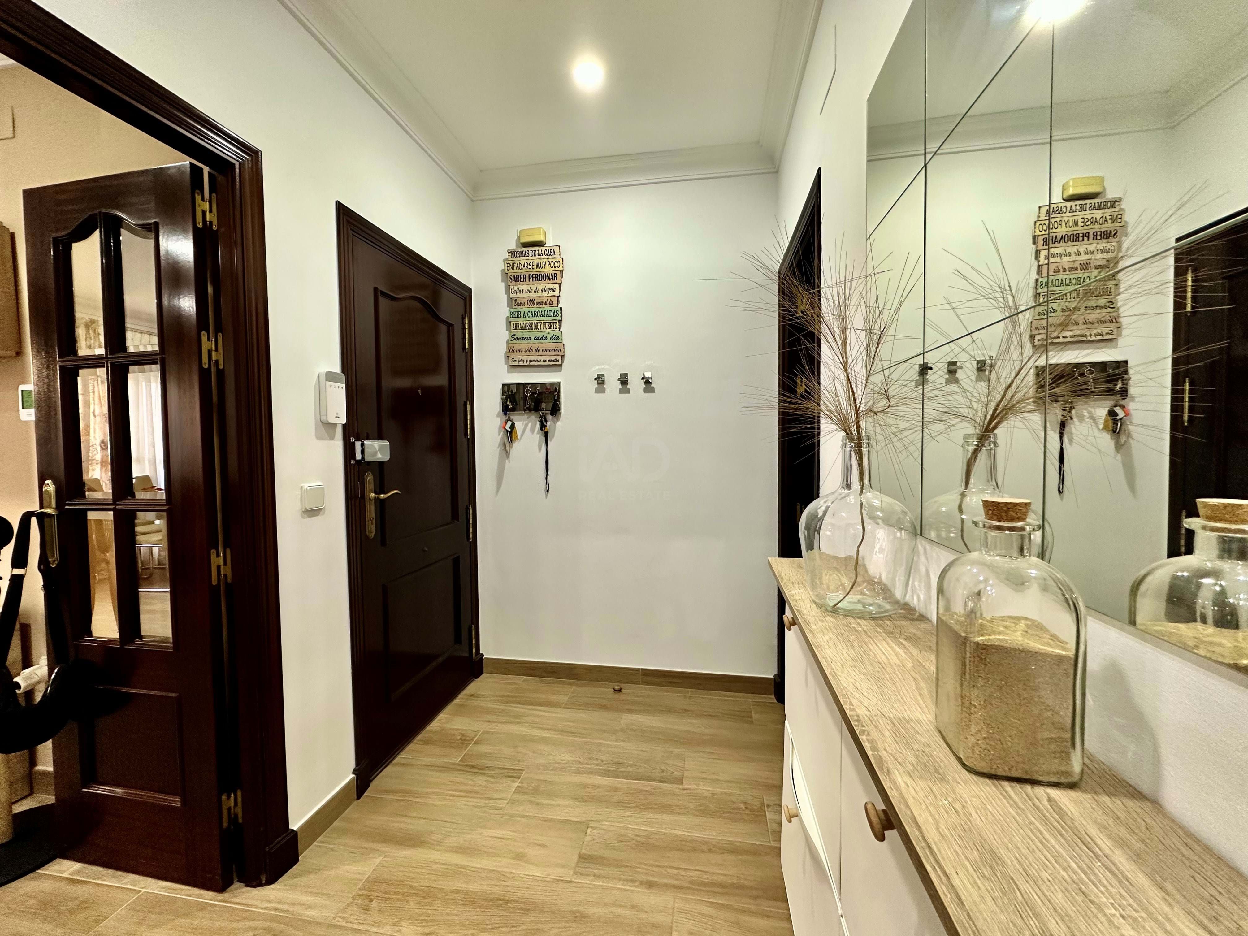 Flat for sale in Lepe  with Air Conditioner and Heating