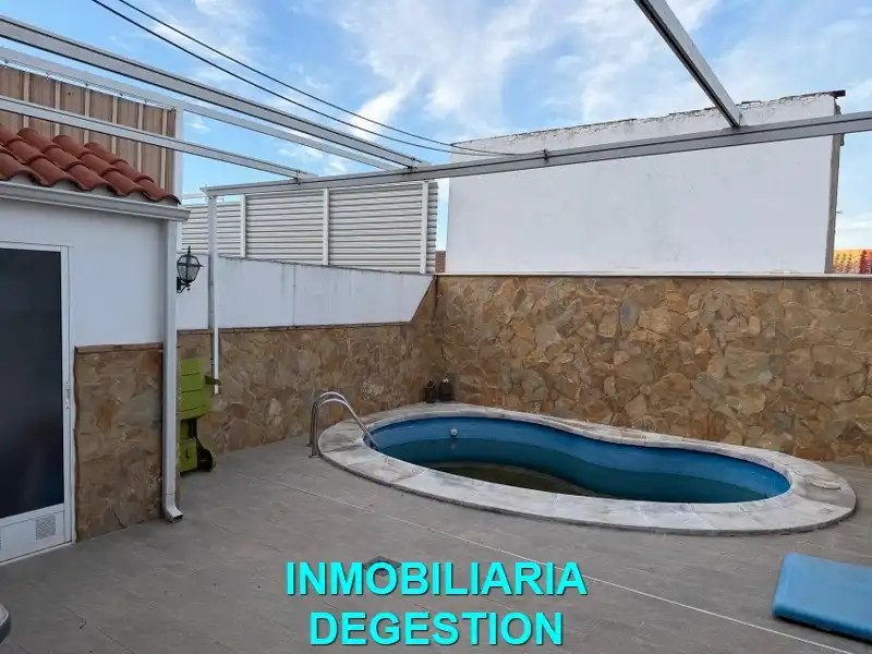 Swimming pool of Detached homes for sale in Linares  with Air Conditioner, Heating and Swimming Pool