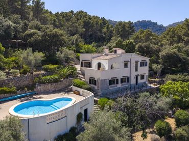 Villa avec balcon à vendre à Esporles