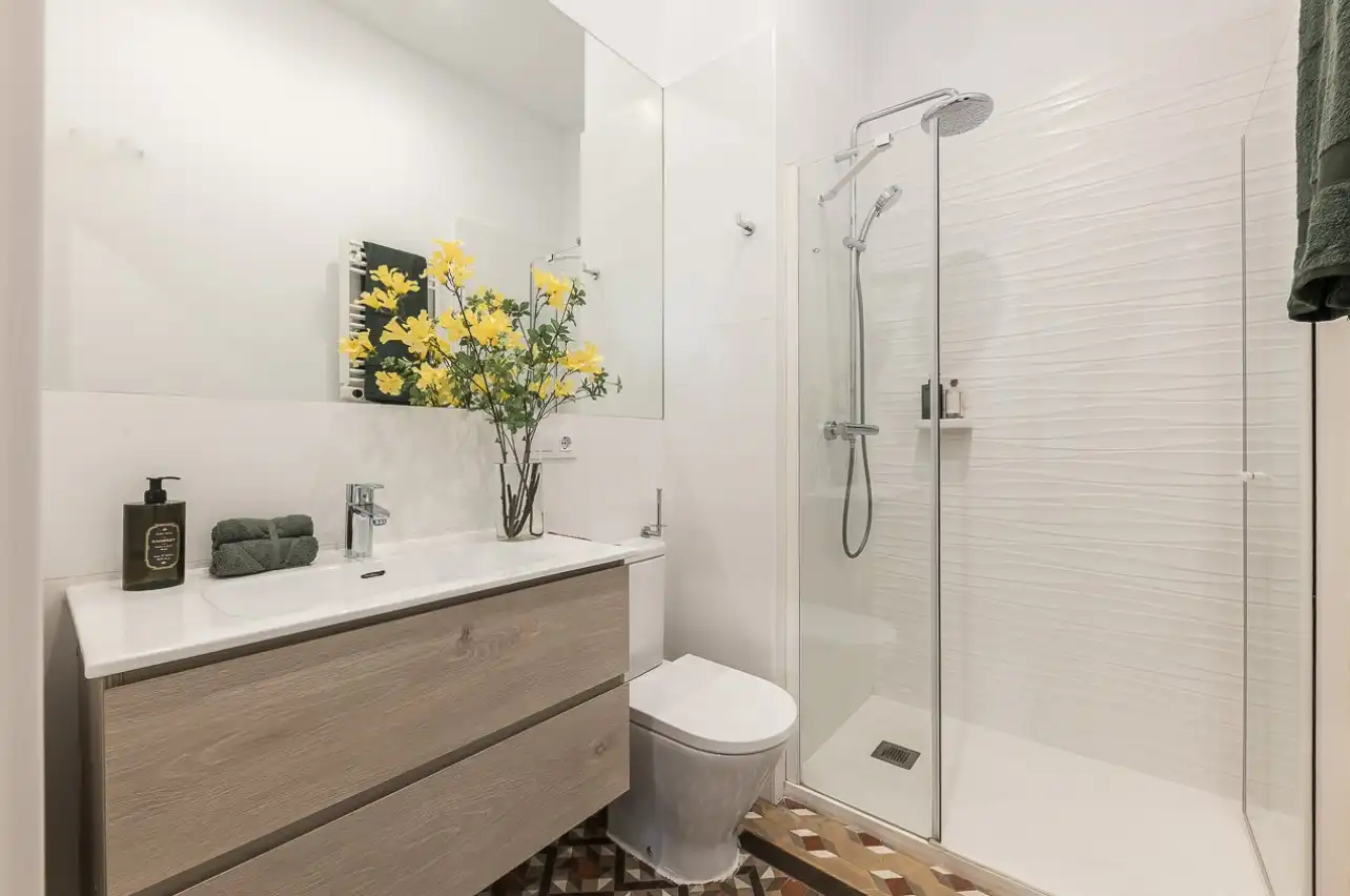 Apartment with terrace to rent in Ciutat Vella, imagen 8