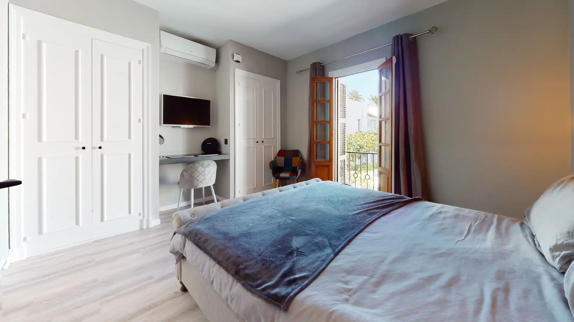 Habitación de Casa adosada de alquiler en Estepona con Aire acondicionado, Calefacción y Terraza
