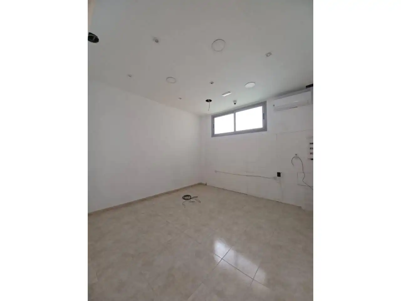 Geschaftsraum zur Miete in Calle Maria Aurelia Campmany, El Molí - El Rieral