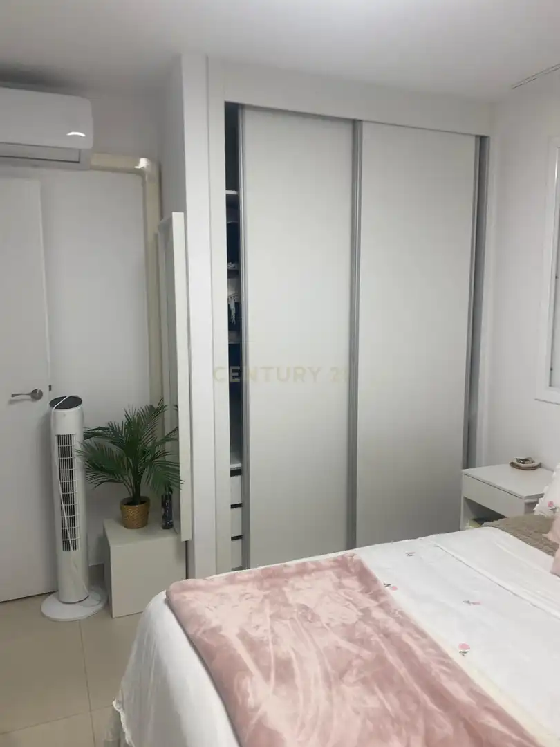 Dormitori de Apartament de lloguer en Adeje