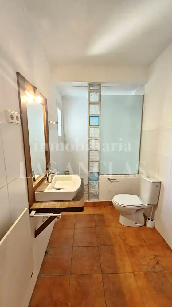 Bathroom of Houses for sale in Santa Eulària des Riu  with Terrace