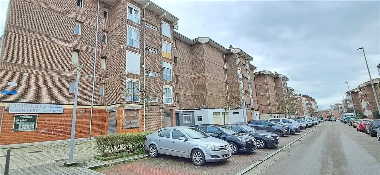Flat for sale in Deporte, imagen 3