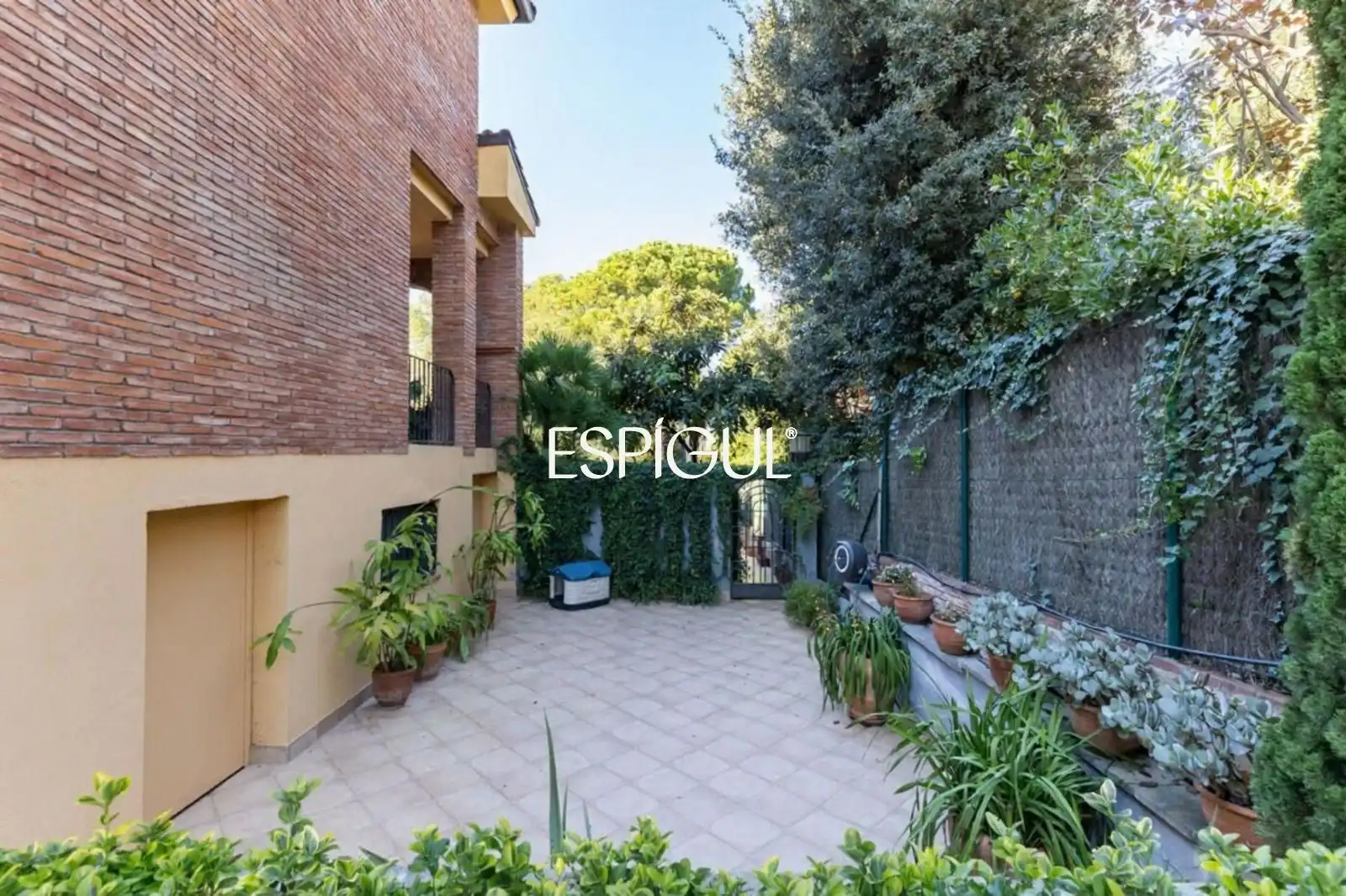 Jardín de Casa o chalet de alquiler en Sant Cugat del Vallès con Aire acondicionado, Calefacción y Jardín privado