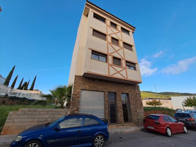 Local comercial en Venta en CARTA POBLA en Tales