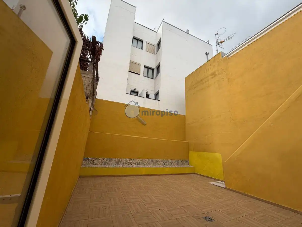 Vista exterior de Casa o xalet de lloguer en La Laguna
