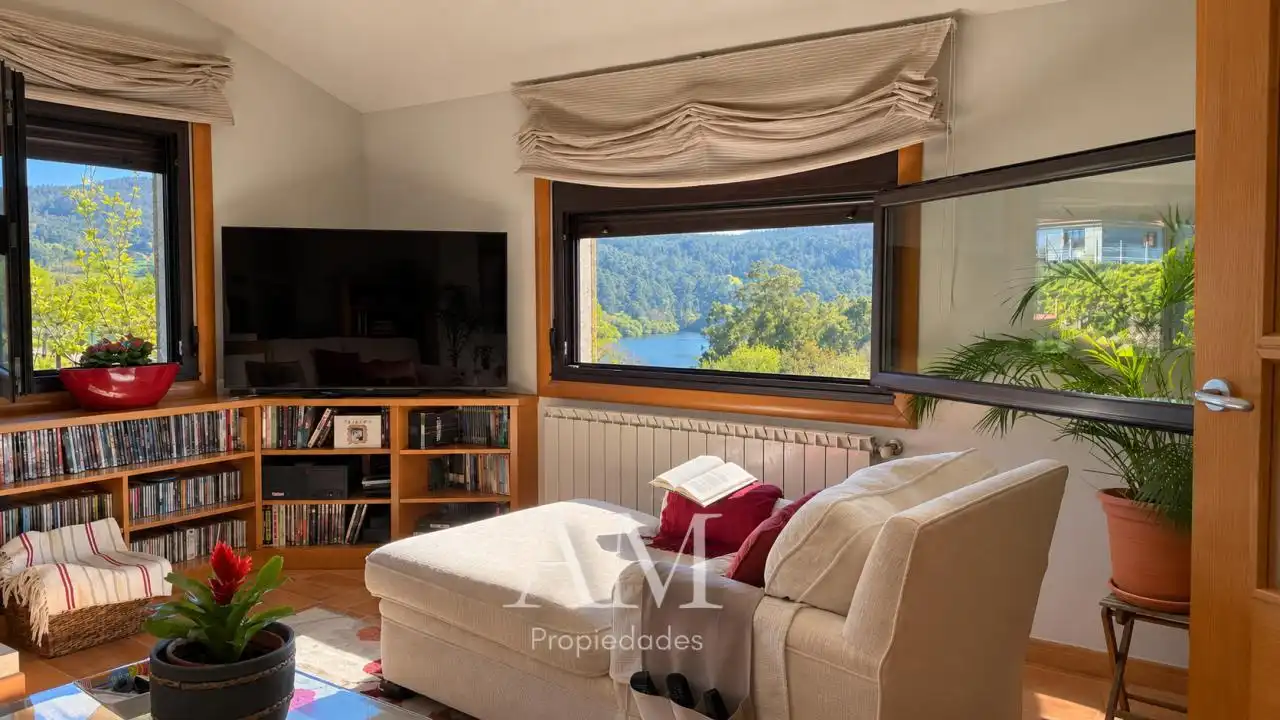 Detached house with pool for sale in Zamanes, imagen 6