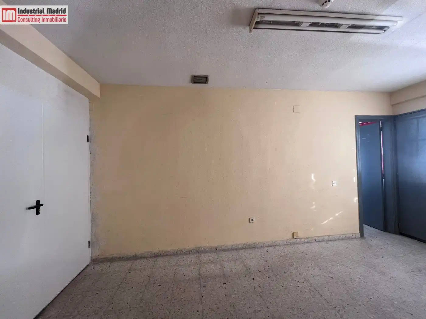 Industrial building for sale in Zona Industrial, imagen 9