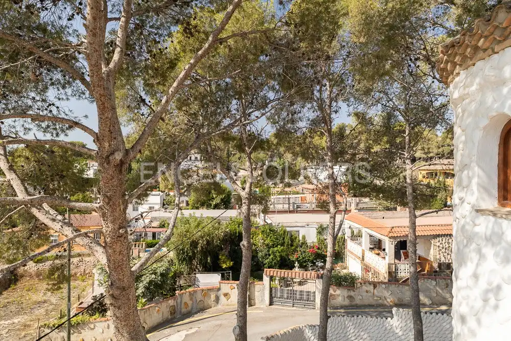Vista exterior de Casa o chalet de alquiler en Manises con Aire acondicionado, Calefacción y Jardín privado