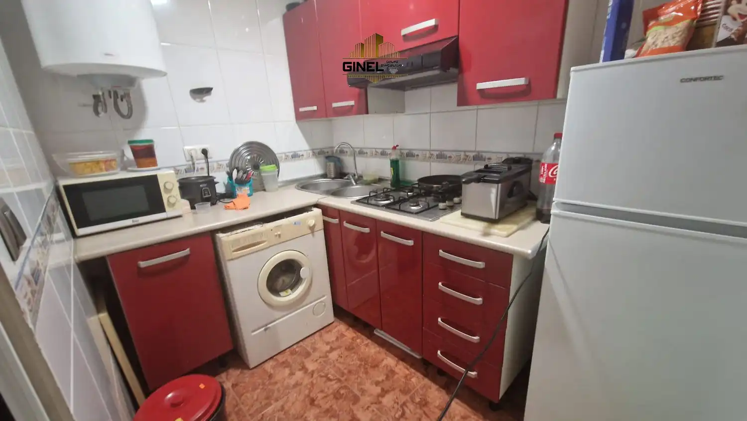 Cuina de Casa adosada en venda en Jaén amb Aire condicionat, Calefacció i Terrassa