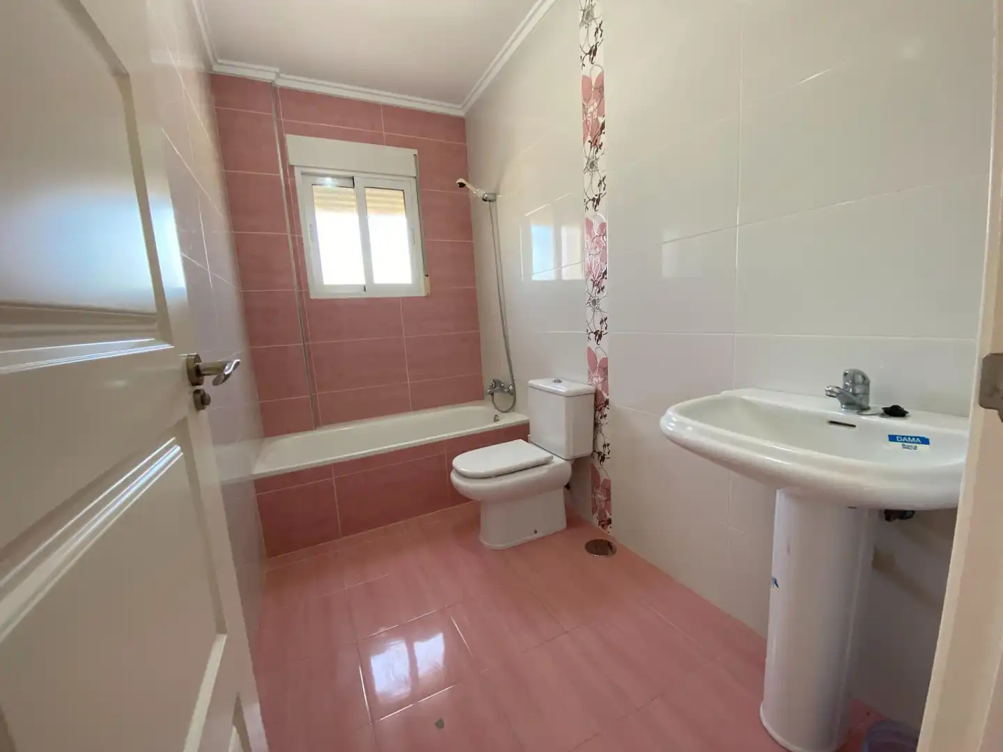Bathroom of Flat for sale in Torre-Pacheco  with Terrace and Storage room