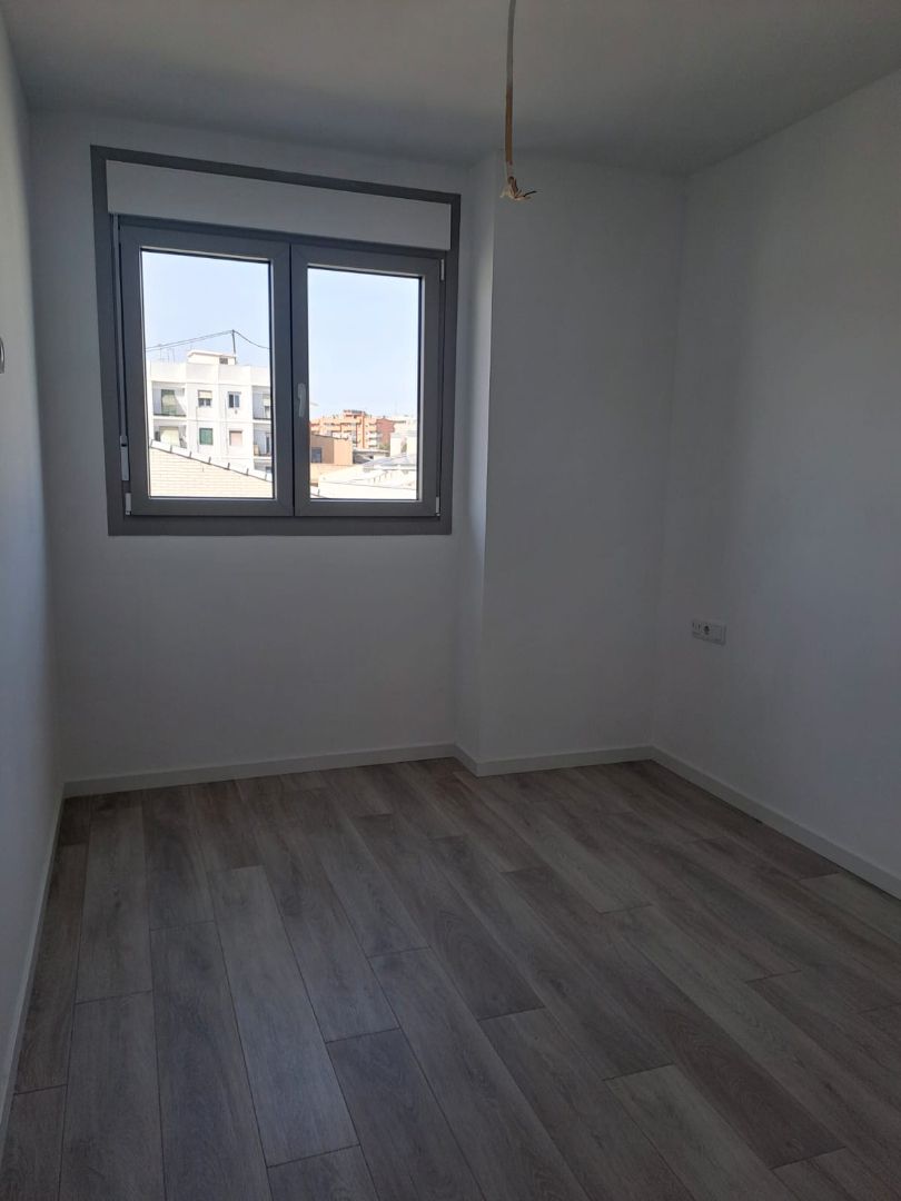Bedroom of Flat to rent in  Valencia Capital  with Air Conditioner, Heating and Terrace