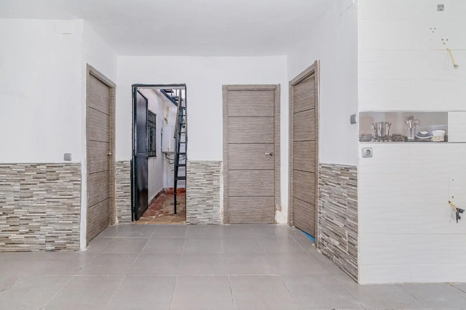 Detached homes for sale in Granada
