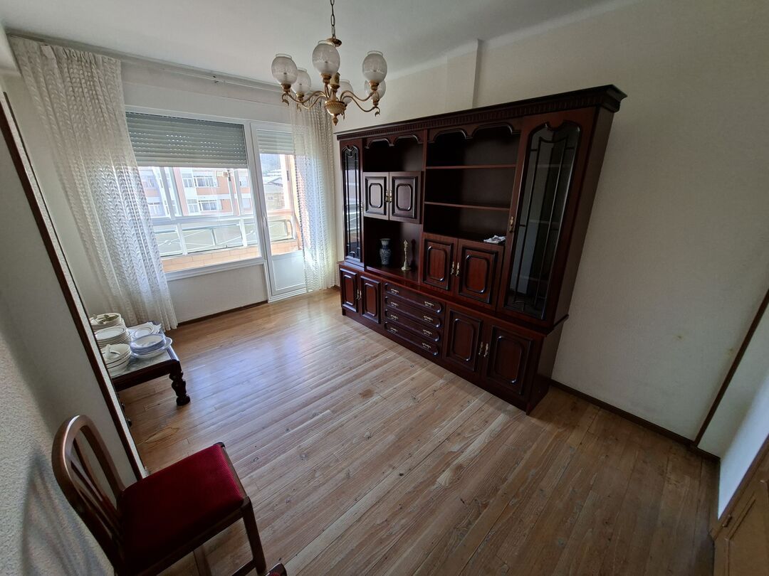 Sala d'estar de Pis en venda en Durango amb Balcó