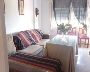 Sala d'estar de Pis de lloguer en Badajoz Capital amb Balcó