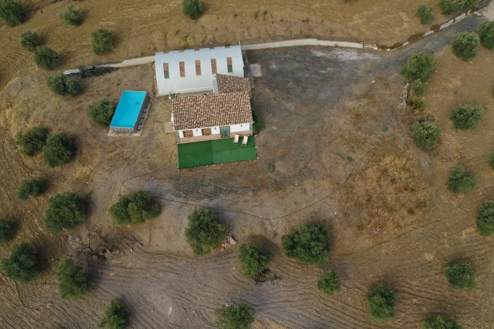 Finca rústica en venta en Alozaina con Aire acondicionado, Calefacción y Jardín privado