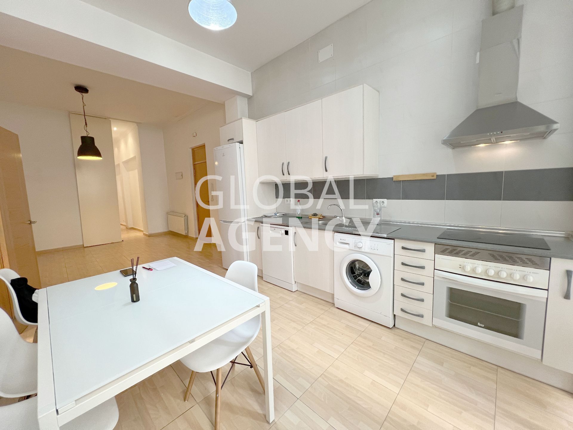 Cuina de Dúplex en venda en  Madrid Capital amb Calefacció, Forn i Rentadora