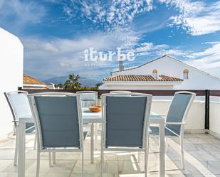 Exterior view of Duplex to rent in Marbella  with Air Conditioner and Terrace