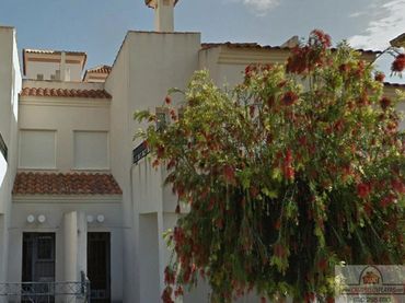 Duplex con piscina in vendita a C/La Capitana