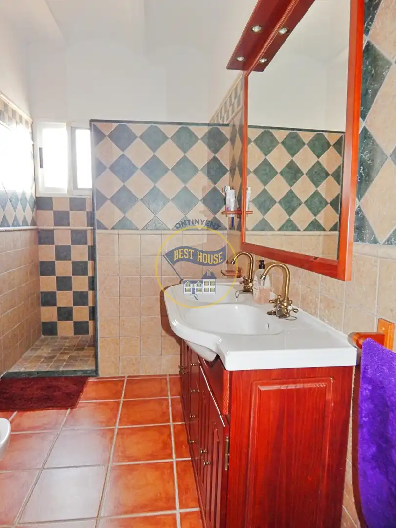 Baño de Casa o chalet en venta en Llutxent con Calefacción, Jardín privado y Trastero