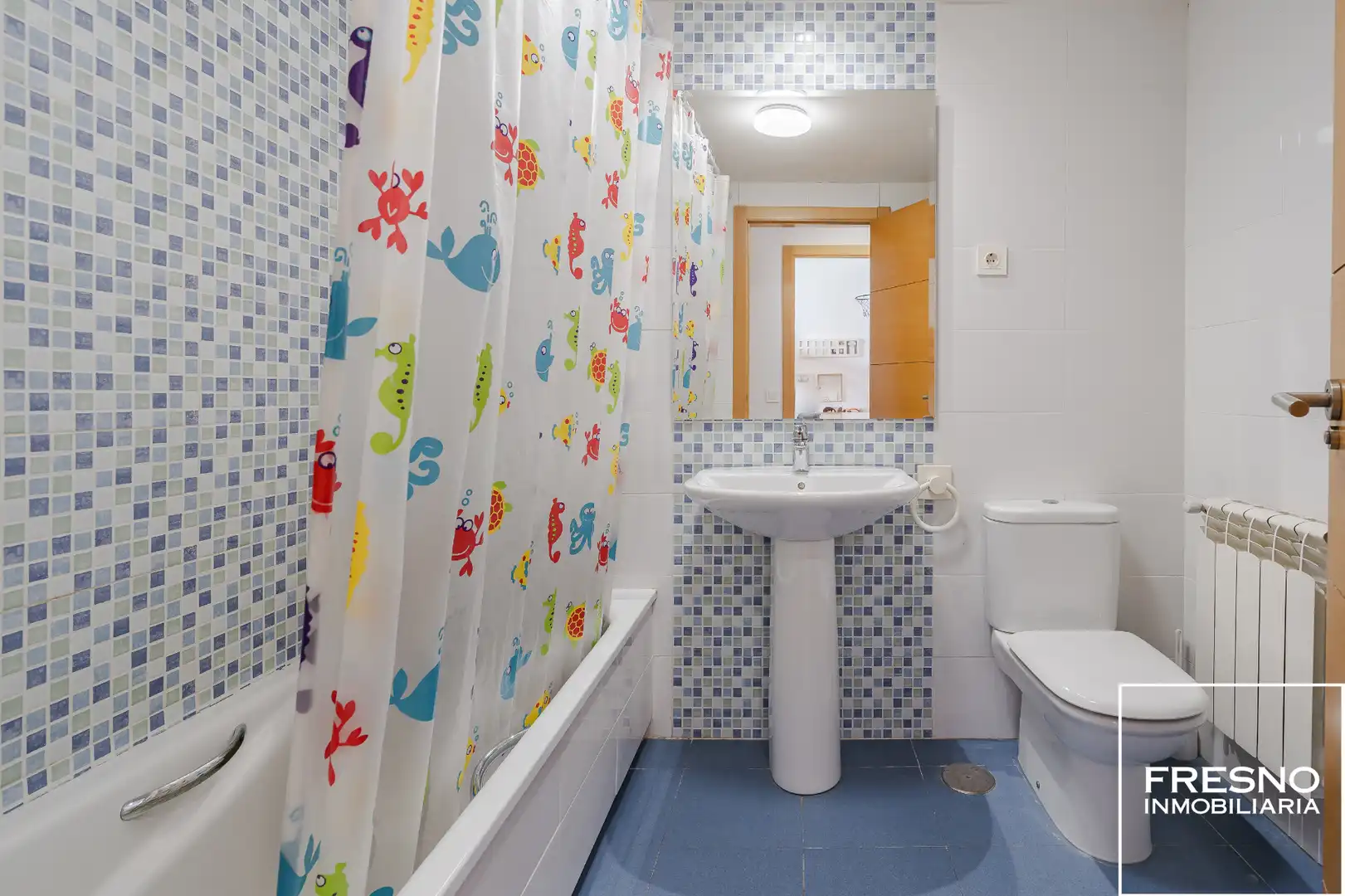 Baño de Casa adosada en venta en Miramadrid