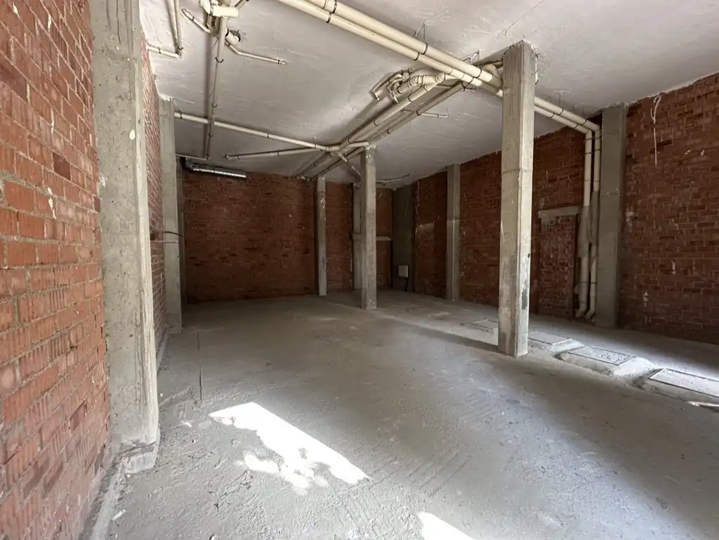 Local comercial en venda a Casco Antiguo, imagen 5