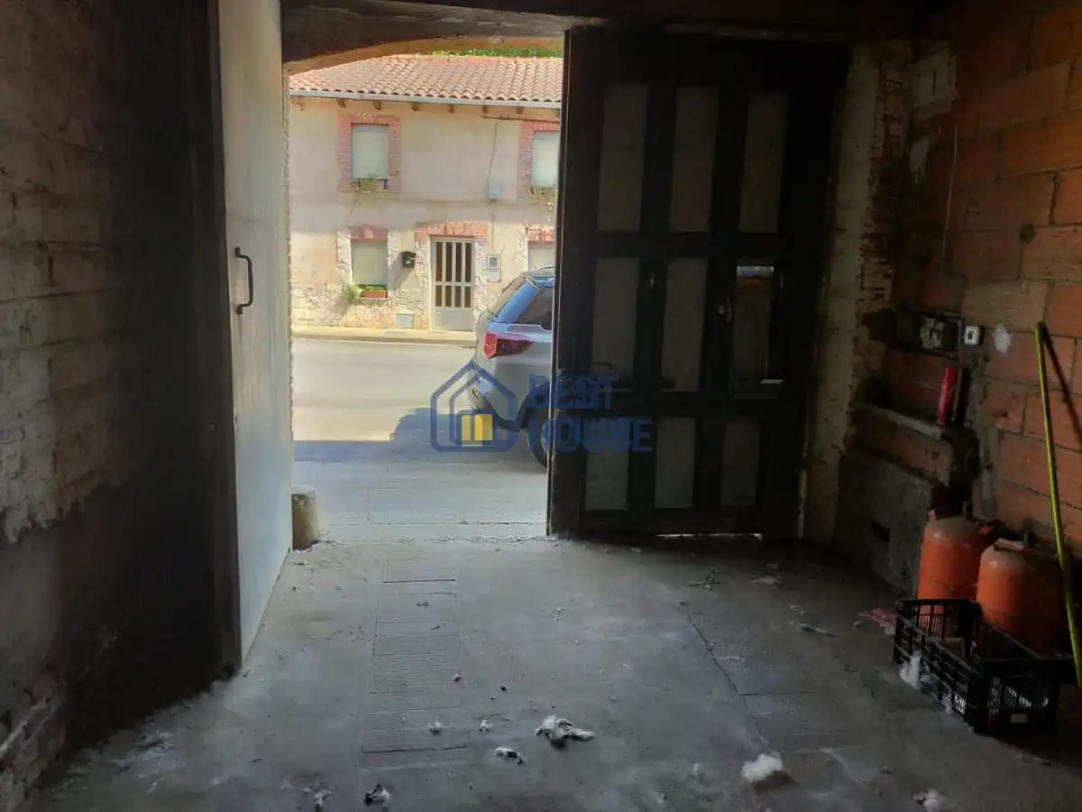 Parking de Finca rústica en venta en Onzonilla