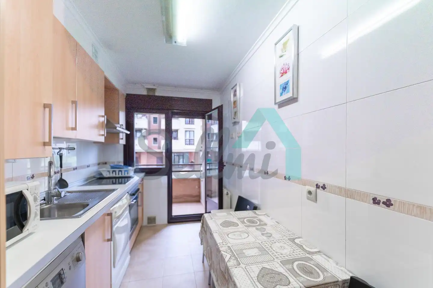 Kitchen of Flat for rent in Oviedo   with Heating, Parquet flooring and Terrace