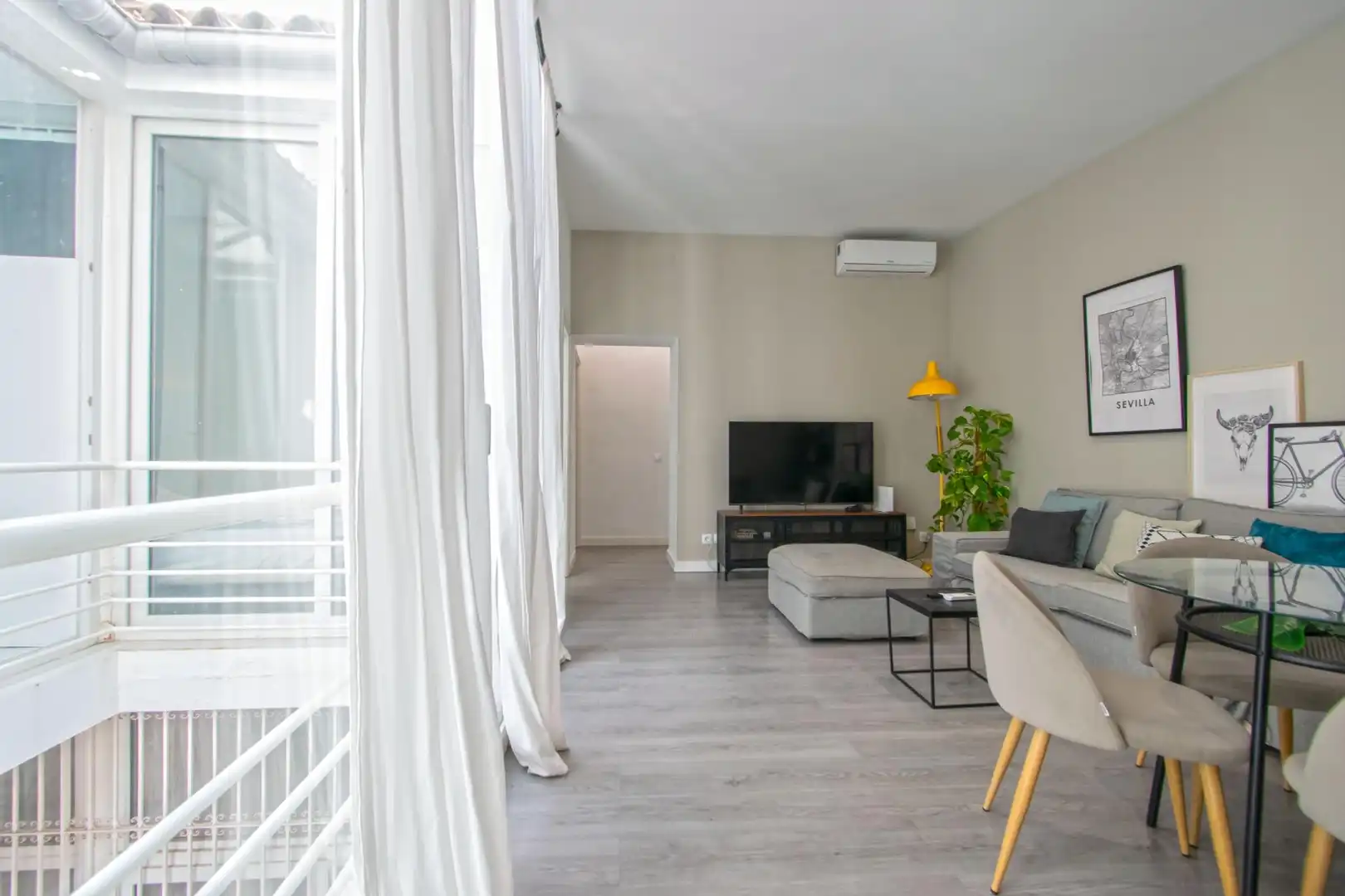 Flat for sale in Sevilla, Sevilla