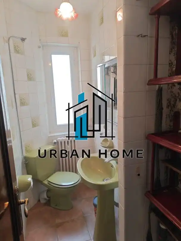 Baño de Piso de alquiler en León Capital  con Calefacción