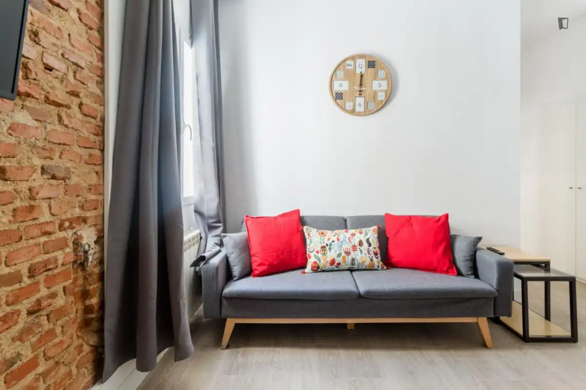 Habitació a Embajadores - Lavapiés
